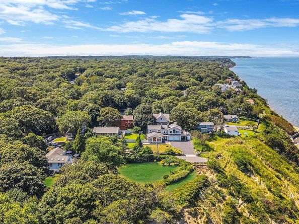 321 Sound Beach Boulevard, Sound Beach NY 11789