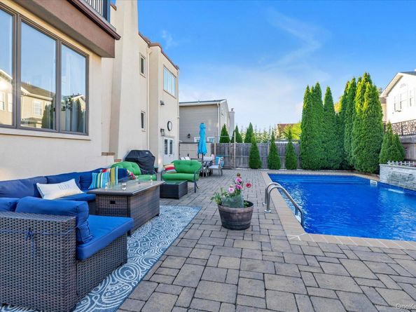 383 Frankel Boulevard, Merrick NY 11566