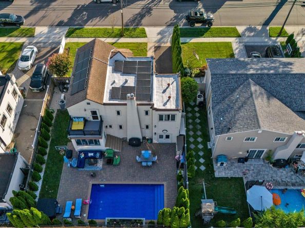 383 Frankel Boulevard, Merrick NY 11566