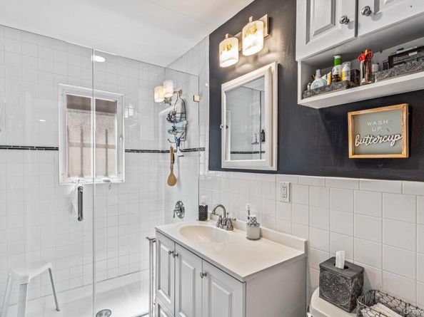 14-07 158th Street, Beechhurst NY 11357