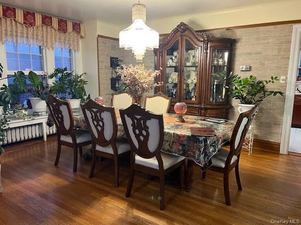 14824 Kalmia Avenue, Flushing NY 11355