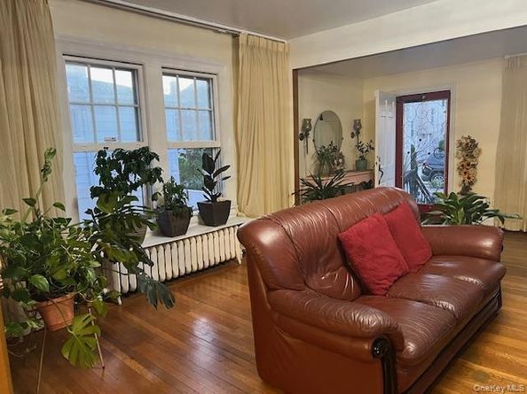 14824 Kalmia Avenue, Flushing NY 11355