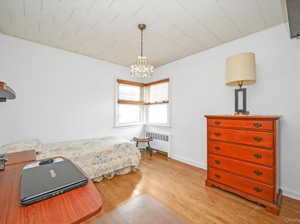 82-11 232nd Street, Bellerose Manor NY 11427