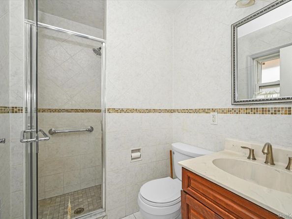 82-11 232nd Street, Bellerose Manor NY 11427