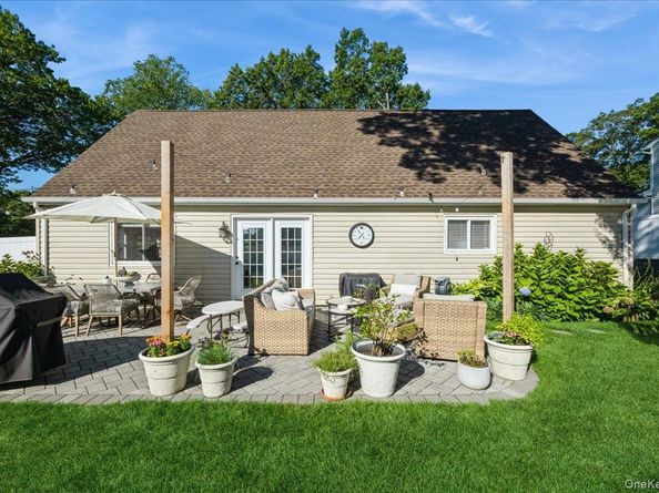 129 Springdale Drive, Ronkonkoma NY 11779