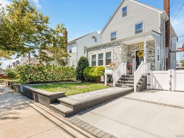 545 Marcellus Road, Williston Park NY 11596