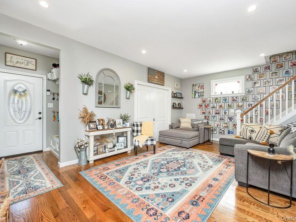 545 Marcellus Road, Williston Park NY 11596
