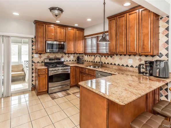 98-02 161st Avenue, Howard Beach NY 11414