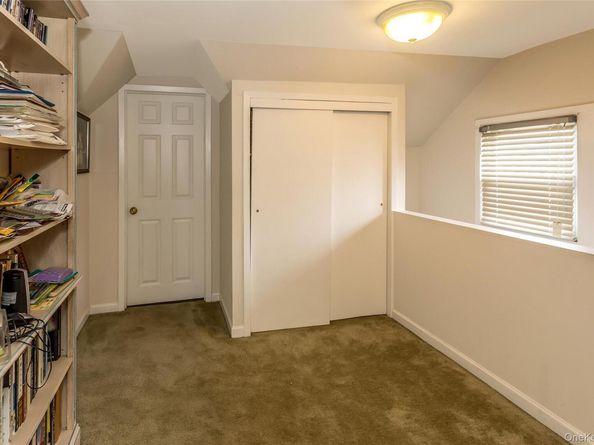 98-02 161st Avenue, Howard Beach NY 11414