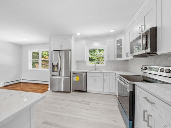 43 Chanel Drive E, Shirley NY 11967