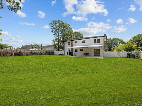 43 Chanel Drive E, Shirley NY 11967