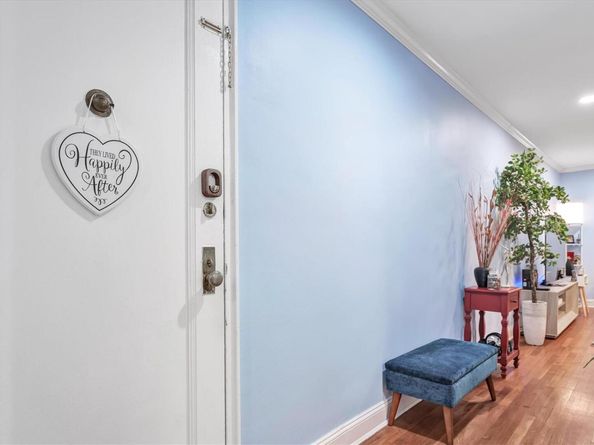 30 Grace Avenue 2F, Great Neck NY 11021