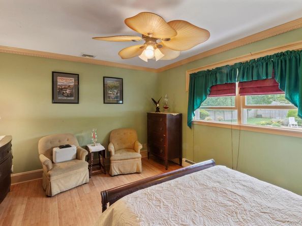 15 Christine Lane, East Northport NY 11731