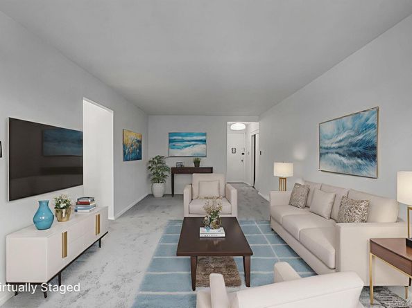 67-50 Thornton Place 4U, Forest Hills NY 11375
