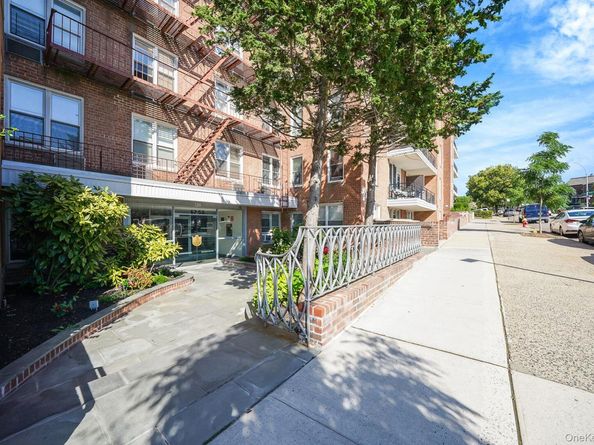 67-50 Thornton Place 4U, Forest Hills NY 11375