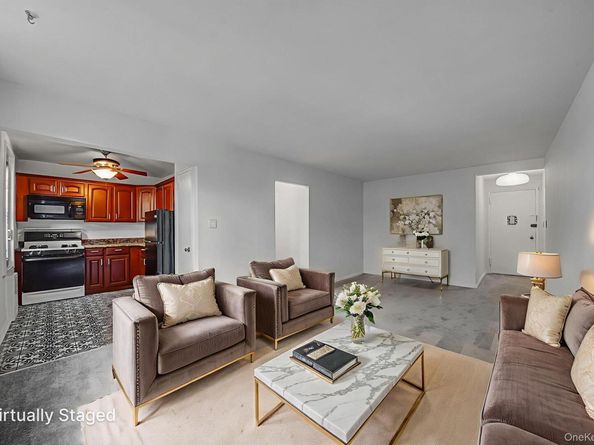 67-50 Thornton Place 4U, Forest Hills NY 11375