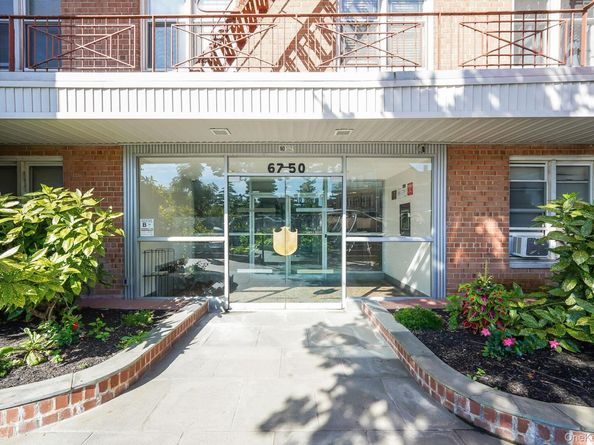 67-50 Thornton Place 4U, Forest Hills NY 11375