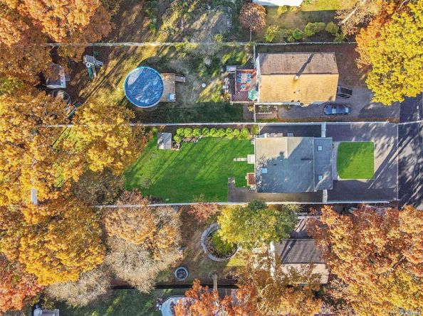473 N Starlight Drive, Shirley NY 11967