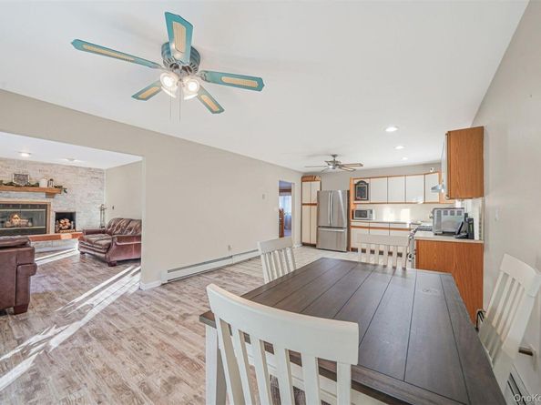 473 N Starlight Drive, Shirley NY 11967
