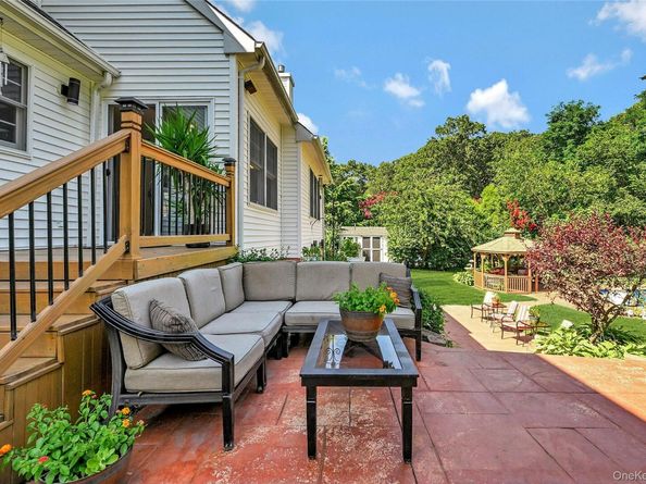91 Groveland Park Boulevard, Sound Beach NY 11789
