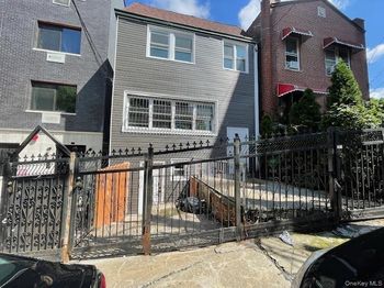 1802 Palisade Place