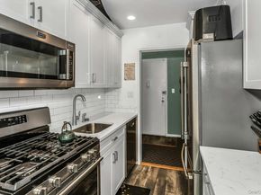 315 Atlantic Avenue 2G, East Rockaway NY 11518