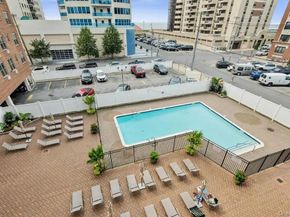 410 E Broadway 6V, Long Beach NY 11561