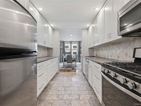 410 E Broadway 6V, Long Beach NY 11561