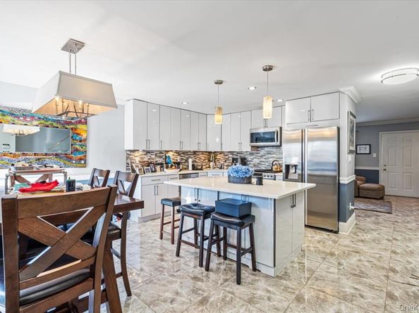 215-29 23rd Avenue TH4, Bayside NY 11360