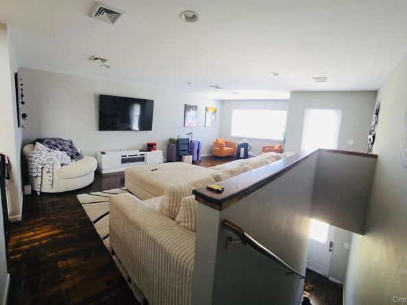 901 Dean Avenue, Bronx NY 10465