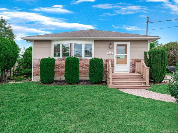 144 S 7th Street, Bethpage NY 11714