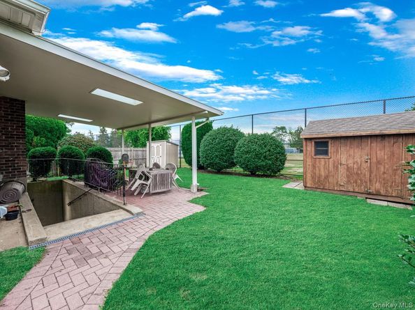 144 S 7th Street, Bethpage NY 11714