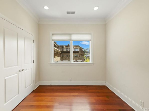 127 W Main Street 200, Tarrytown NY 10591
