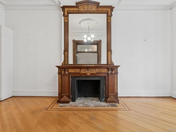39 Remsen Street 2D, Brooklyn NY 11201