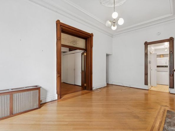 39 Remsen Street 2D, Brooklyn NY 11201