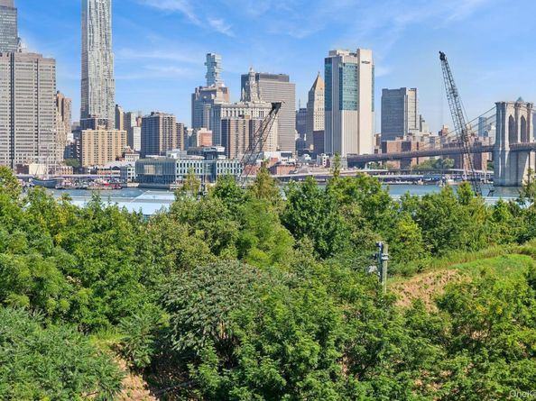 39 Remsen Street 2D, Brooklyn NY 11201