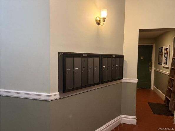 39 Remsen Street 2D, Brooklyn NY 11201