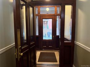 39 Remsen Street 2D, Brooklyn NY 11201