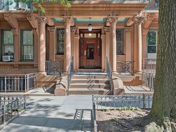 39 Remsen Street