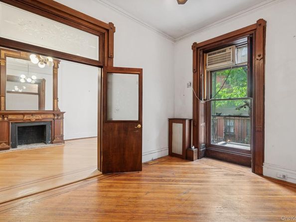 39 Remsen Street 2D, Brooklyn NY 11201