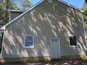 165 5th Street, Saint James NY 11780