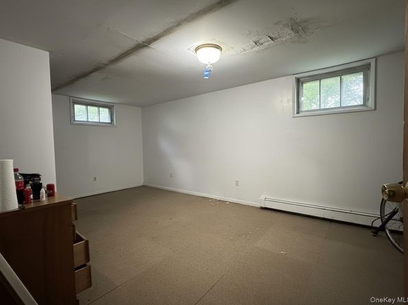 165 5th Street, Saint James NY 11780