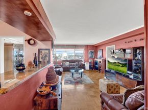 4 Fordham Hill Oval 16C, Bronx NY 10468