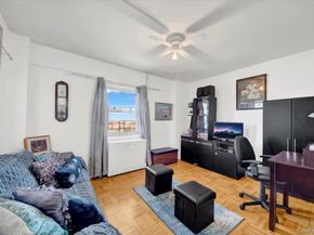4 Fordham Hill Oval 16C, Bronx NY 10468