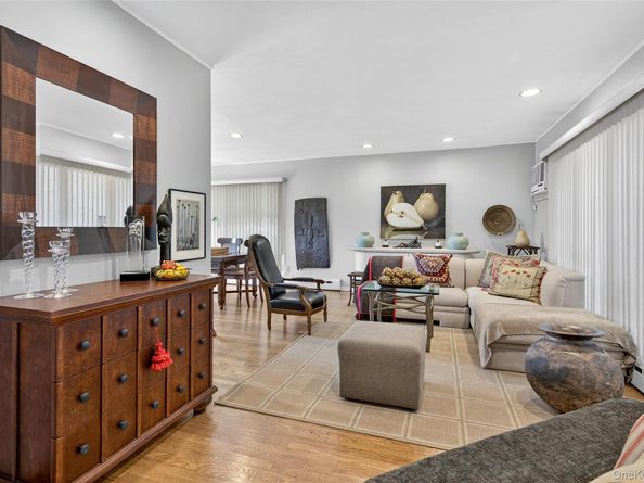 1508 Sylvia Lane, East Meadow NY 11554