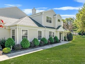 80 Fox Court, Manorville NY 11949