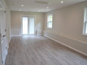 75 Sea Cliff Street, Islip Terrace NY 11752