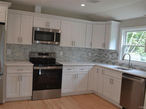 75 Sea Cliff Street, Islip Terrace NY 11752