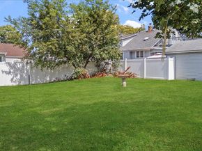 55 S Brookside Avenue, Freeport NY 11520
