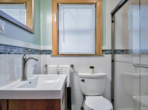 34 Hillview Avenue, Port Washington NY 11050